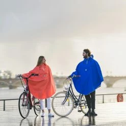 Le Temps Des Grenouilles Poncho De Pluie ADULTE - Coloris Unis 19 Le Temps Des Grenouilles Poncho De Pluie ADULTE - Coloris Unis -Antivols Vélo Soldes Boutique capes impermeables velo urbain temps des grenouilles