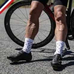 Pente Douce Chaussettes De Cyclisme : Cocardes 7 Pente Douce Chaussettes De Cyclisme : Cocardes -Antivols Vélo Soldes Boutique cocardes legeres2