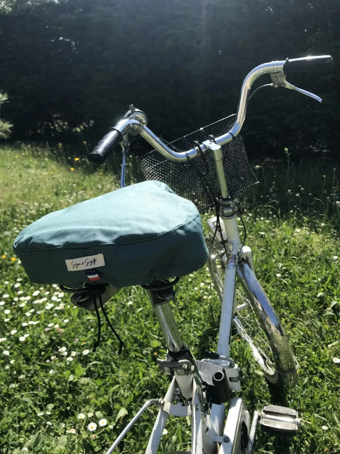 Suzon & Suzette Housse De Selle Vélo (coloris Au Choix) 6 Suzon & Suzette Housse De Selle Vélo (coloris Au Choix) – Image 4