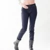 Bolid'ster Jean Vélo Femme (Jeny'ster Indigo) - Coupe Ajustée 2 Bolid'ster Jean Vélo Femme (Jeny'ster Indigo) - Coupe Ajustée -Antivols Vélo Soldes Boutique jean velo jenyster indigo bolidster vue avant