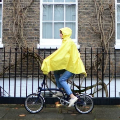 The Peoples Poncho Poncho Vélo Pluie 3.0 16 The Peoples Poncho Poncho Vélo Pluie 3.0 -Antivols Vélo Soldes Boutique ponchoyellow2
